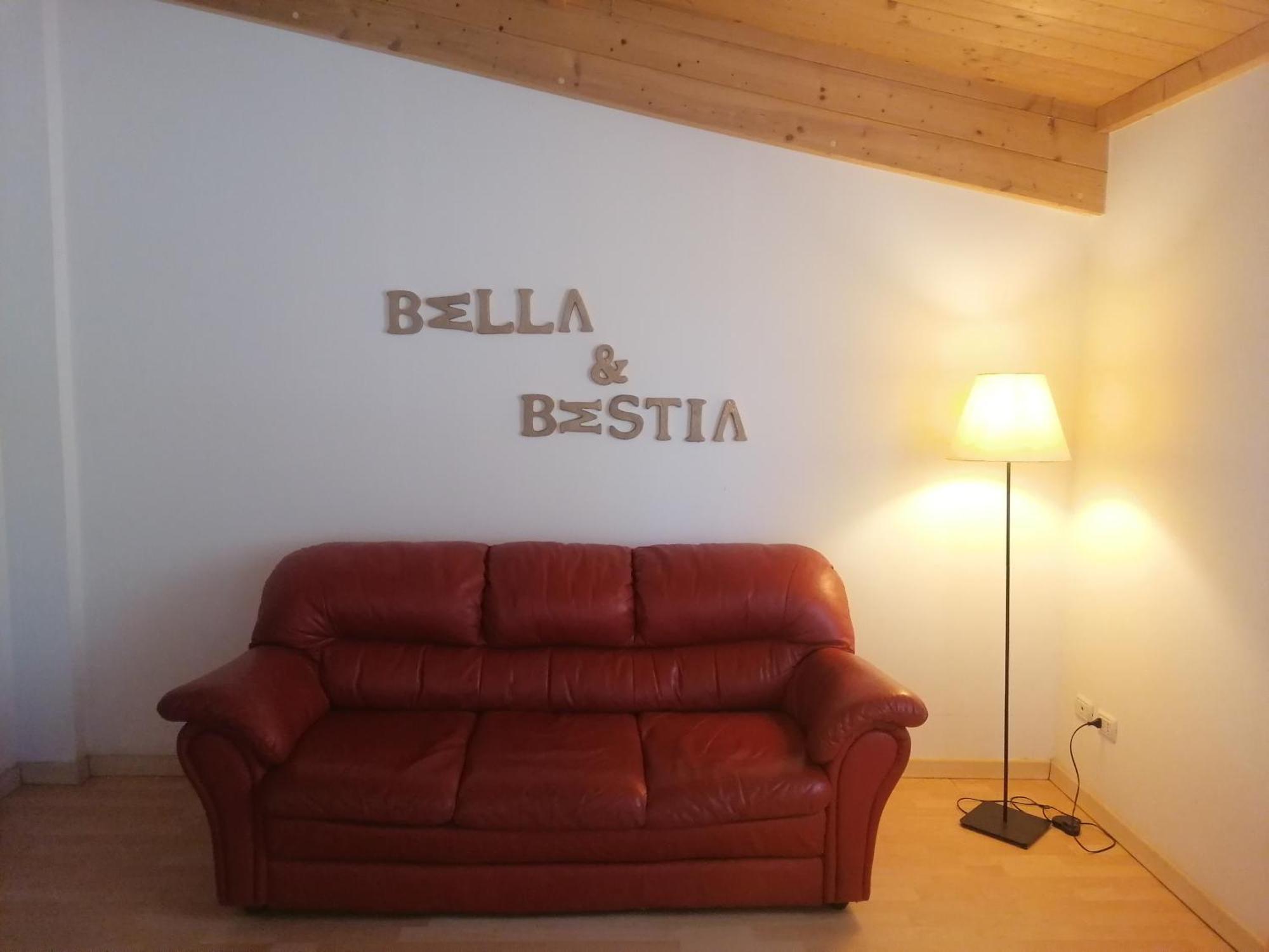 Agriturismo Sentiero Delle Fiabe Villa Sirolo Rum bild
